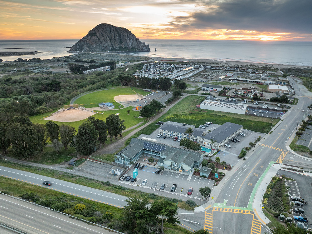 Morro Shores Inn & Suites - Aerial View
