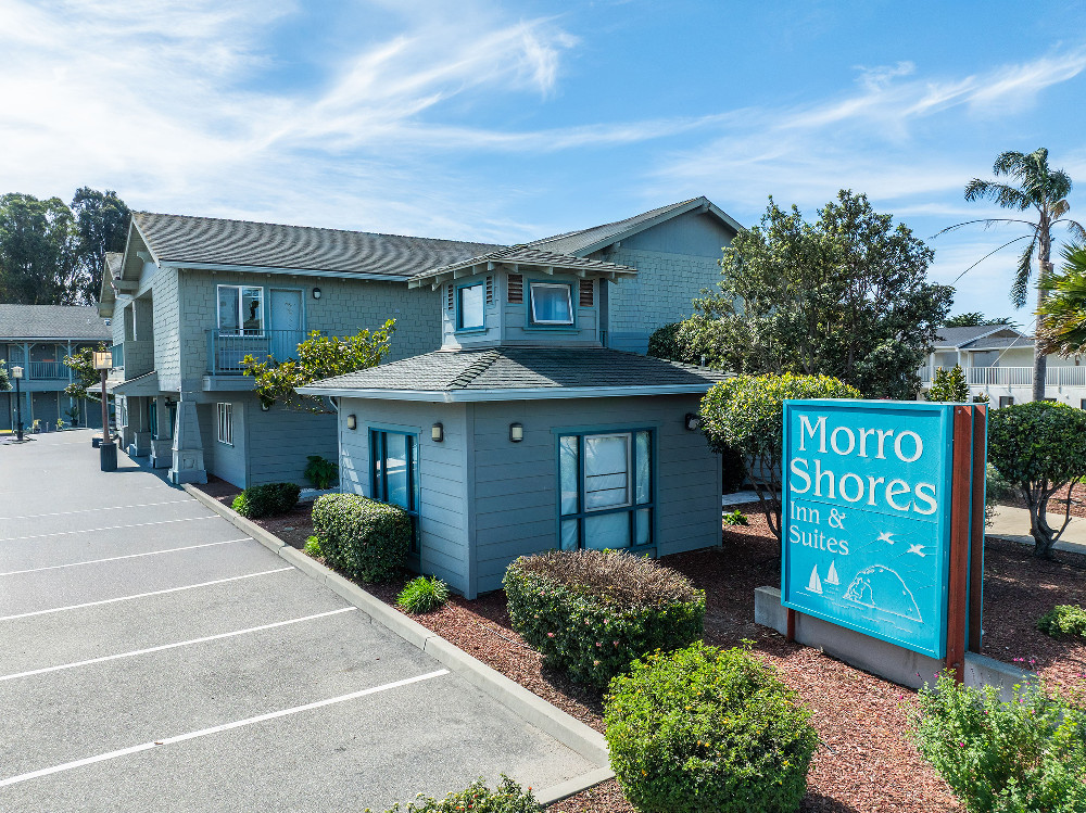 Morro Shores Inn & Suites - Signage