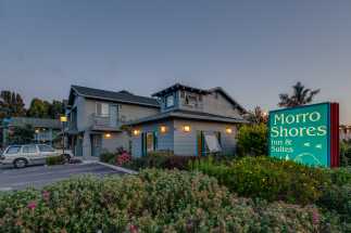 Morro Shores Inn & Suites - Morro Shores Inn at dusk