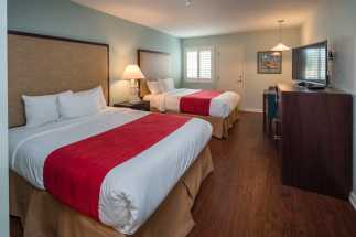 Morro Shores Inn Guest Rooms - Two Queen Beds