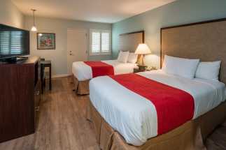 Morro Shores Inn Guest Rooms - Two Queen Beds